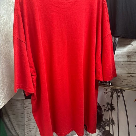Red Short Sleeve Tee - Picture 4 of 6